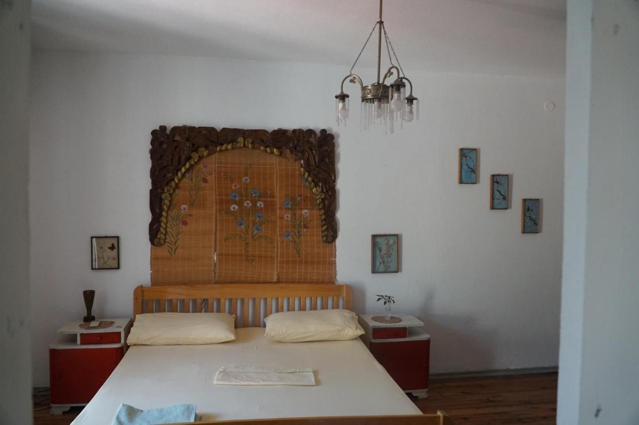 Albaniantrip Rooms And Apartments ติรานา ภายนอก รูปภาพ
